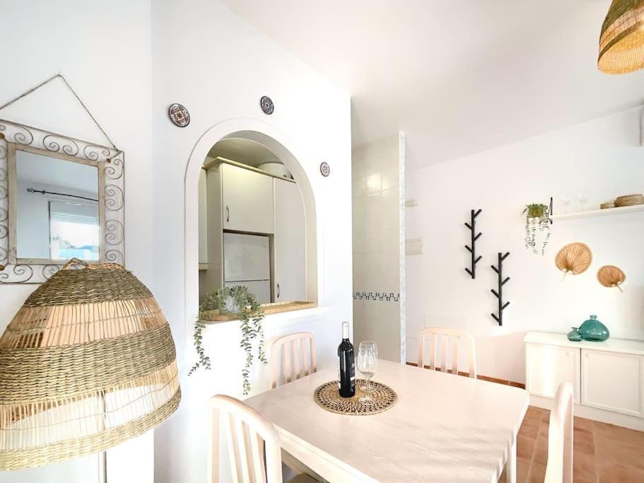 Ks Costa Mayka - San Jose - Kaleria Suites Exteriör bild