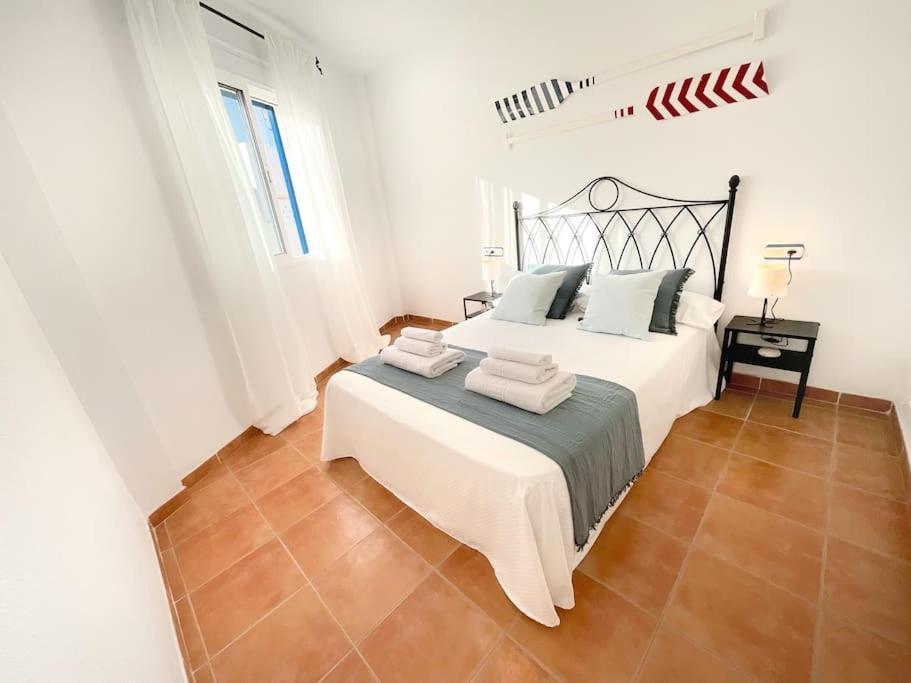 Ks Costa Mayka - San Jose - Kaleria Suites Exteriör bild