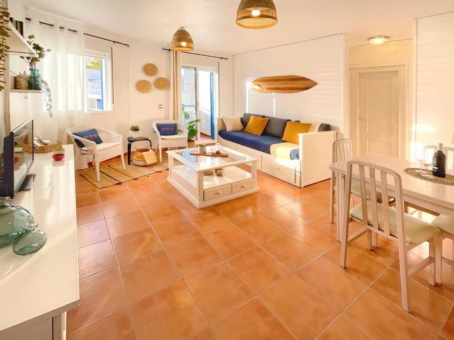 Ks Costa Mayka - San Jose - Kaleria Suites Exteriör bild